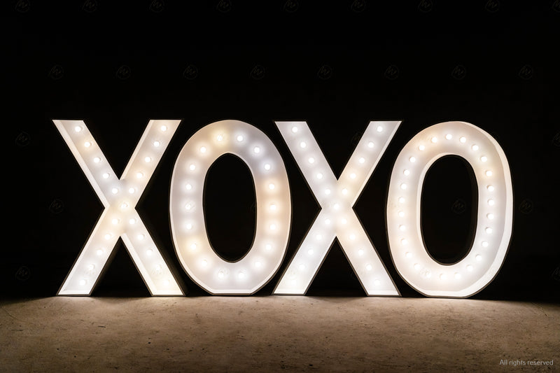 Marquee Letters XOXO